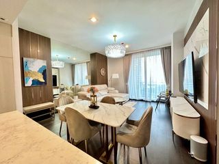 For rent 3 bedrooms condo in Khlong Toei, Bangkok