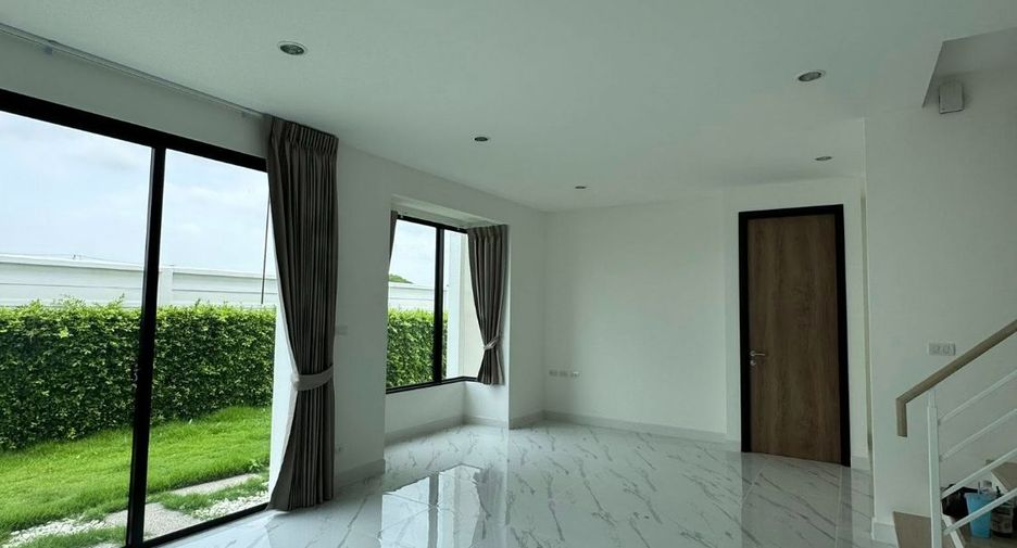 For rent 3 bedrooms house in Bang Phli, Samut Prakan