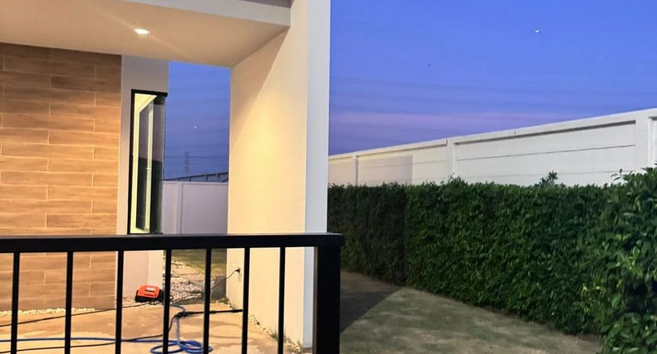 For rent 3 bedrooms house in Bang Phli, Samut Prakan