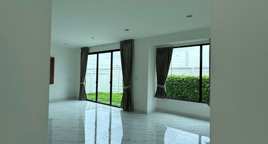 For rent 3 bedrooms house in Bang Phli, Samut Prakan