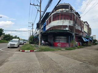For rent and for sale 2 bed retail Space in Mueang Uttaradit, Uttaradit