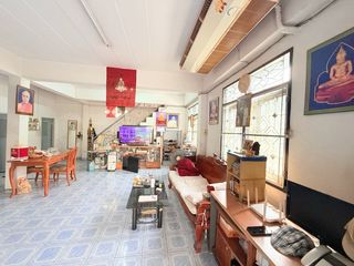 For sale 3 ベッドルーム house in Bang Na, Bangkok