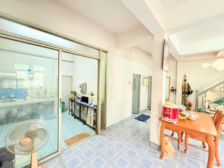 For sale 3 ベッドルーム house in Bang Na, Bangkok