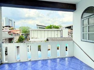 For sale 3 ベッドルーム house in Bang Na, Bangkok