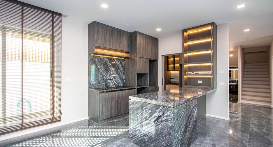 ขาย 4 ห้องนอน บ้านเดี่ยว ใน สันกำแพง, เชียงใหม่
