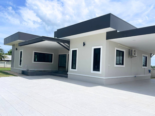 For sale 3 Beds house in Mueang Phitsanulok, Phitsanulok