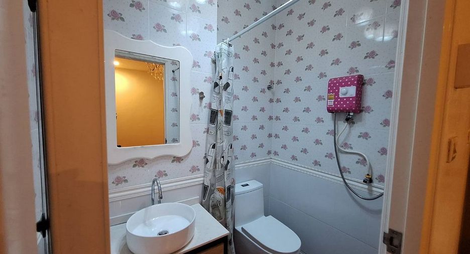 For sale 3 bedrooms house in Mueang Udon Thani, Udon Thani