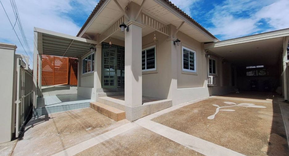 For sale 3 bedrooms house in Mueang Udon Thani, Udon Thani