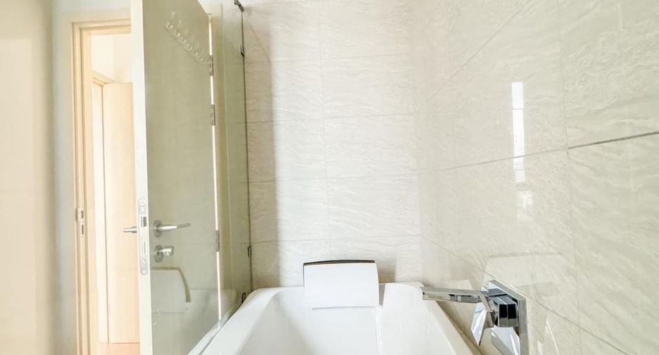 Продажа 1 кровать кондо в Щаттхана, Бангкок