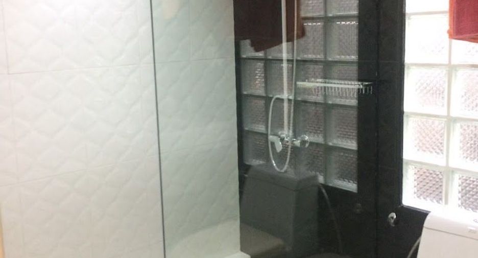 Reihenhaus zur Miete und zum Kauf mit 4 Zimmer in Khlong Toei, Bangkok