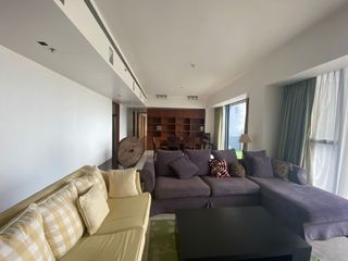 For sale 3 bedrooms condo in Sathon, Bangkok
