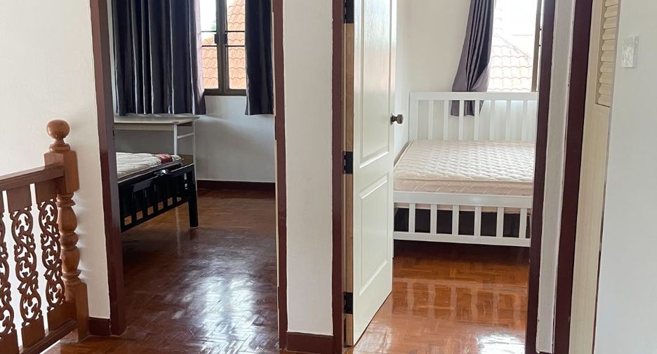 For rent 3 bedrooms house in San Sai, Chiang Mai