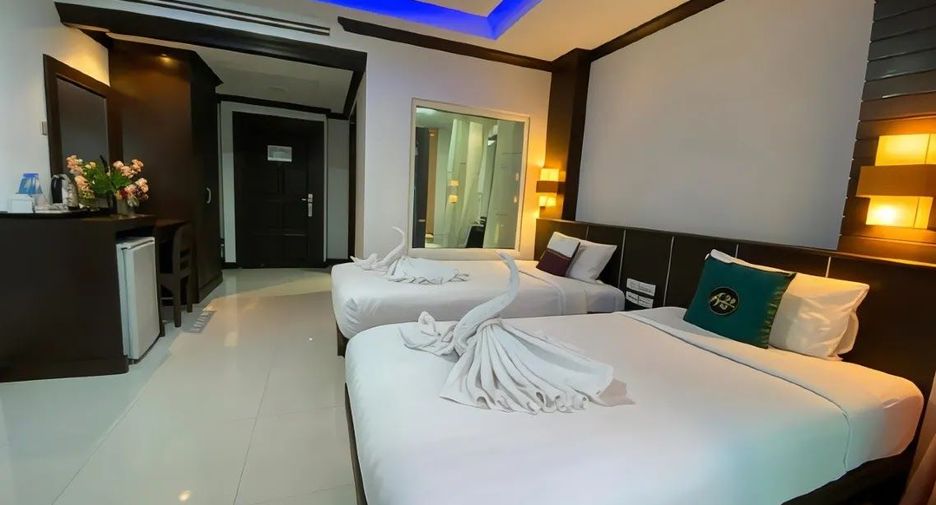 For sale 7 bedrooms house in Phra Pradaeng, Samut Prakan