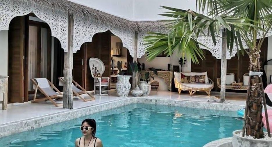 For sale 7 bedrooms house in Phra Pradaeng, Samut Prakan