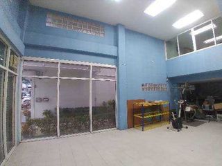 For sale 6 bed retail Space in Mueang Samut Sakhon, Samut Sakhon