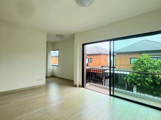 For sale 3 bed house in Mueang Samut Sakhon, Samut Sakhon