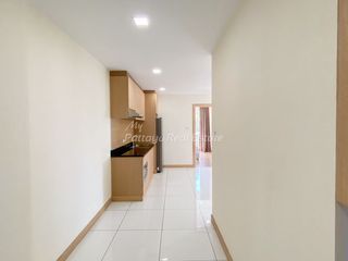 For sale 2 ベッドルーム condo in Na Jomtien, Pattaya