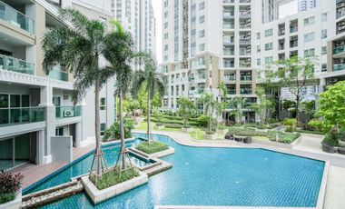 For sale 3 bedrooms condo in Huai Khwang, Bangkok
