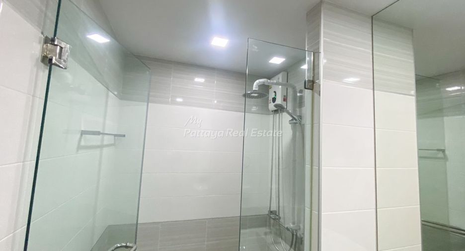 For sale 1 bed condo in Sattahip, Chonburi