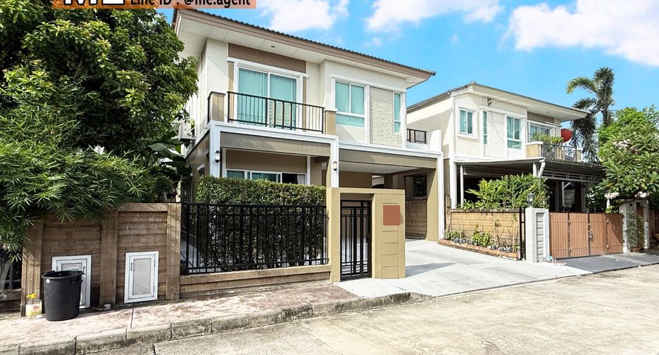 For sale 3 bedrooms house in Suan Luang, Bangkok