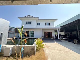 Продажа склад в Bang Phli, Самутпракан