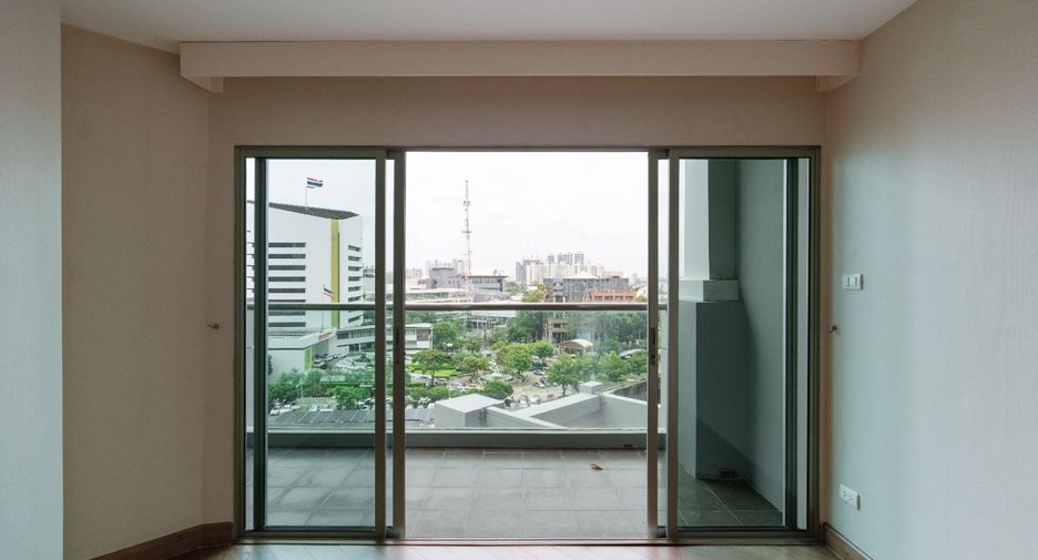 ขาย 5 ห้องนอน คอนโด ใน ห้วยขวาง, กรุงเทพฯ