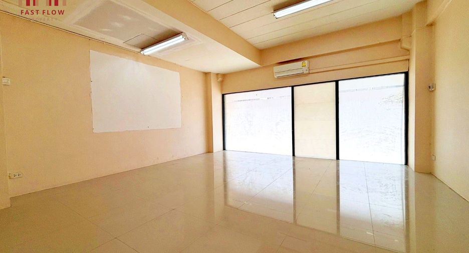 出租 和 出售 3 卧室 商业空间 在 Khlong Luang, Pathum Thani