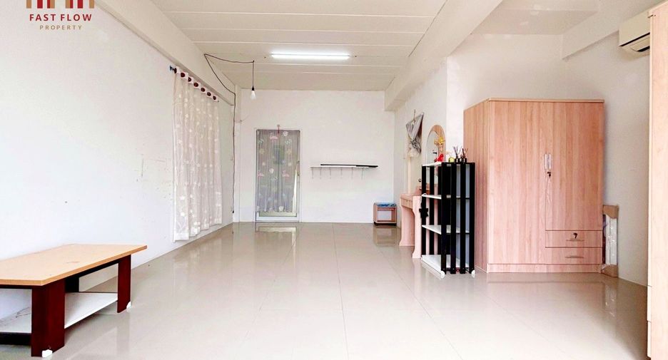 出租 和 出售 3 卧室 商业空间 在 Khlong Luang, Pathum Thani
