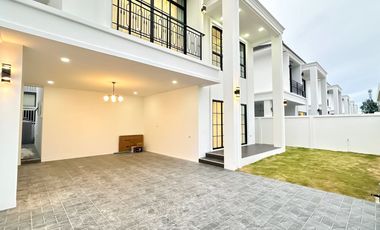 For sale 4 bed villa in Sattahip, Chonburi