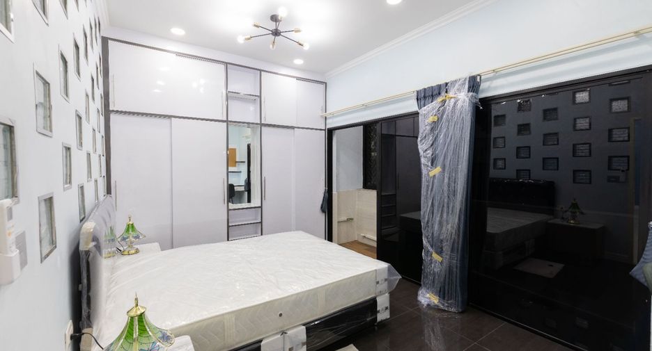 À louer 2 chambres condo à Khlong Toei, Bangkok