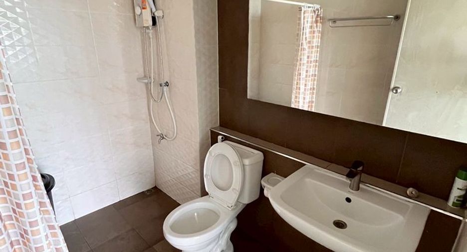 Condo en venta de 2 habitaciones en Pluak Daeng, Rayong