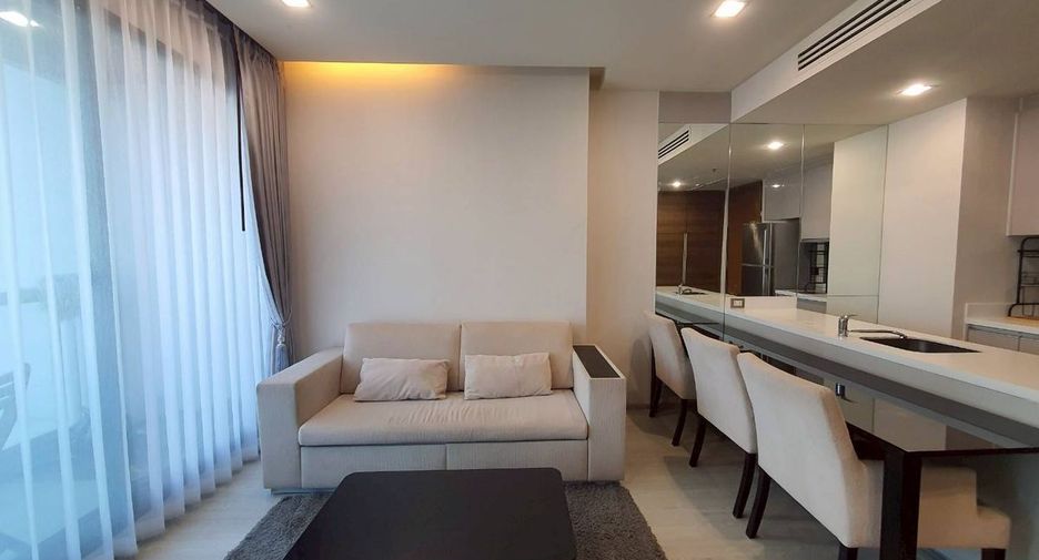 For sale 1 Beds condo in Sathon, Bangkok