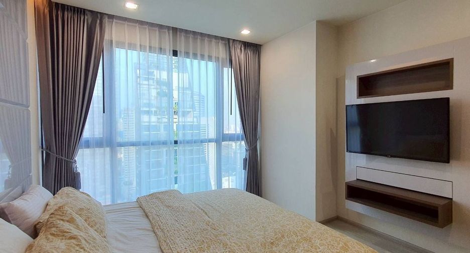 For sale 1 Beds condo in Sathon, Bangkok