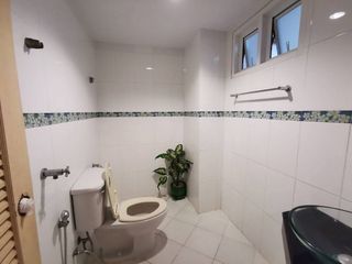 For sale 3 bedrooms townhouse in Watthana, Bangkok
