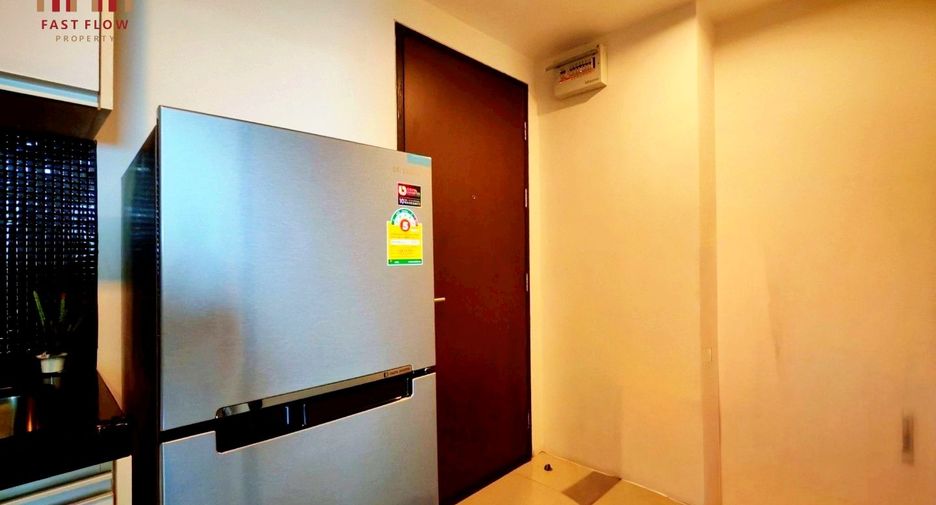 For sale 2 bedrooms condo in Phasi Charoen, Bangkok