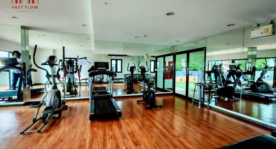For sale 2 bedrooms condo in Phasi Charoen, Bangkok