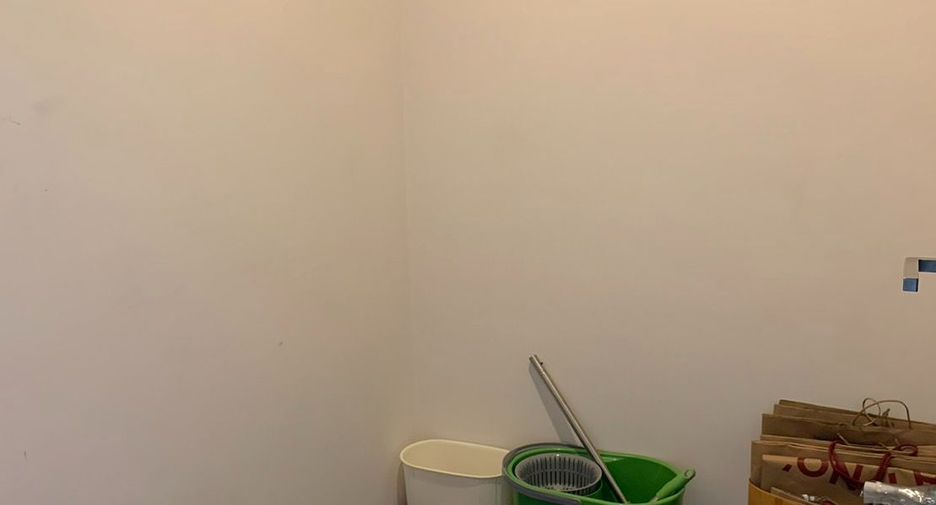 Wohnung zur Miete mit 3 Zimmer in Khlong Toei, Bangkok