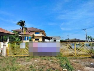For sale 1 bed warehouse in Tha Tako, Nakhon Sawan
