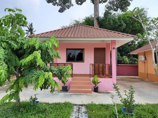 For sale 11 bed hotel in Sattahip, Chonburi