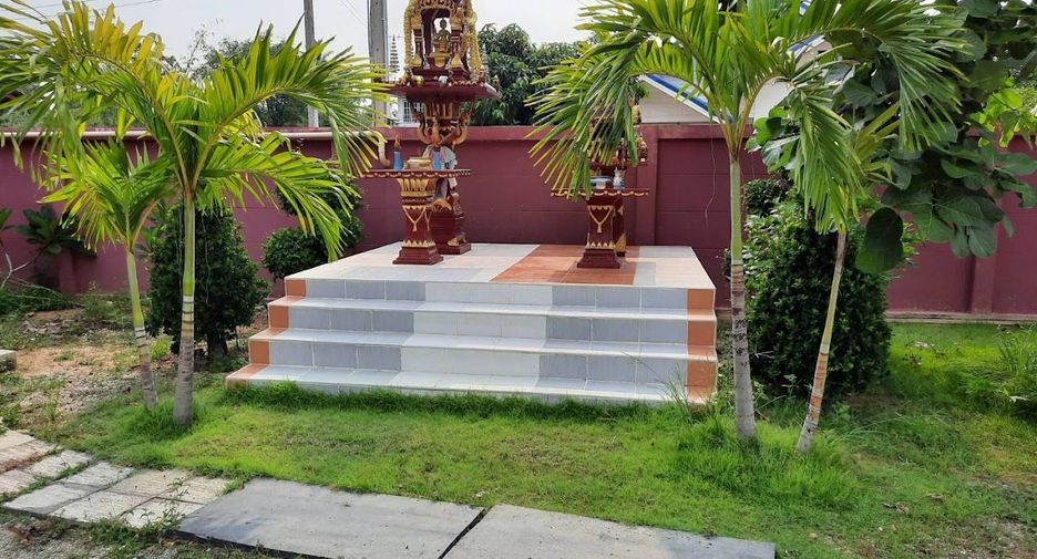 À vendre 11 chambres hôtel à Sattahip, Chonburi