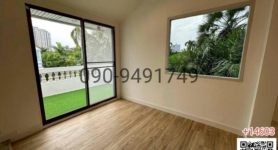 For rent 2 bedrooms house in Mueang Nonthaburi, Nonthaburi