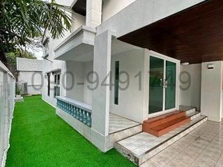 出租 2 卧室 独立屋 在 Mueang Nonthaburi, Nonthaburi