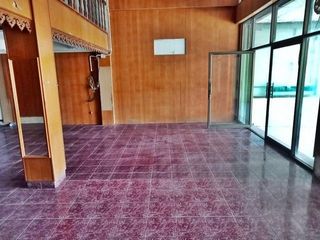 For sale 1 bed retail Space in Khok Samrong, Lopburi