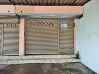 For sale 1 bed retail Space in Mueang Samut Sakhon, Samut Sakhon