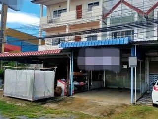 For sale 1 bed retail Space in Loeng Nok Tha, Yasothon