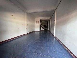 For sale 1 bed retail Space in Sawankhalok, Sukhothai