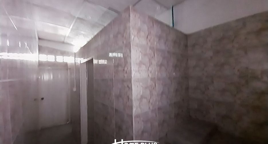 Haus zum Kauf mit 4 Zimmer in Nakhon Chai Si, Nakhon Pathom
