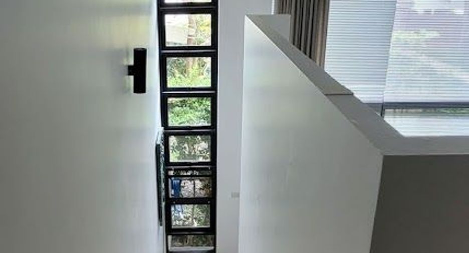 For sale 5 bedrooms townhouse in Hua Hin, Prachuap Khiri Khan