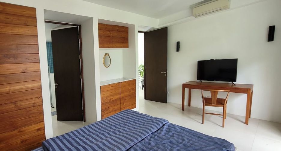 For sale 5 bedrooms townhouse in Hua Hin, Prachuap Khiri Khan
