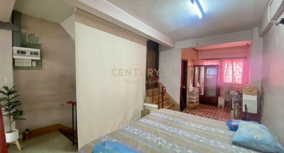 Local comercial en venta de 2 habitaciones en Bang Kho Laem, Bangkok